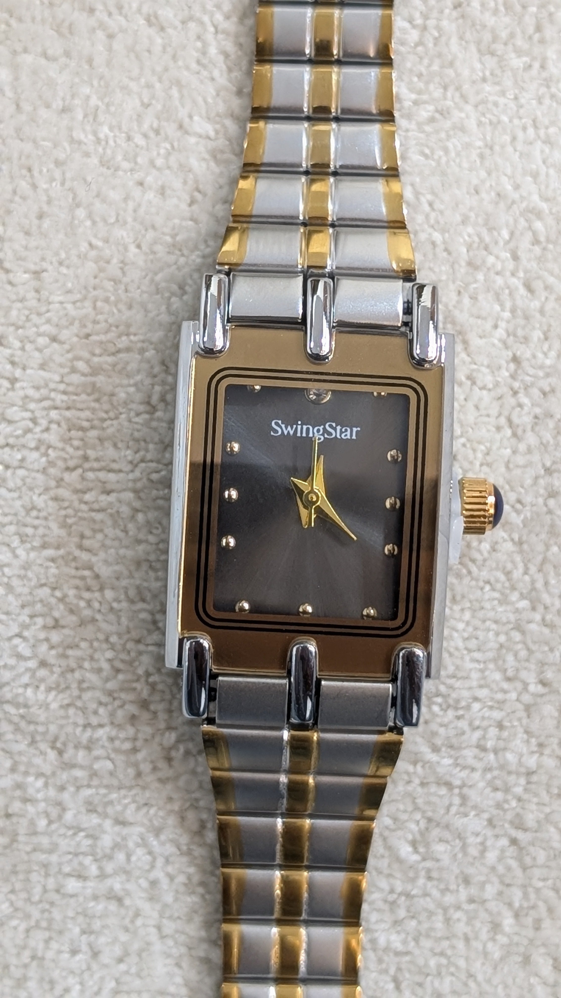 Swingstar Silver &amp; Black Dial
